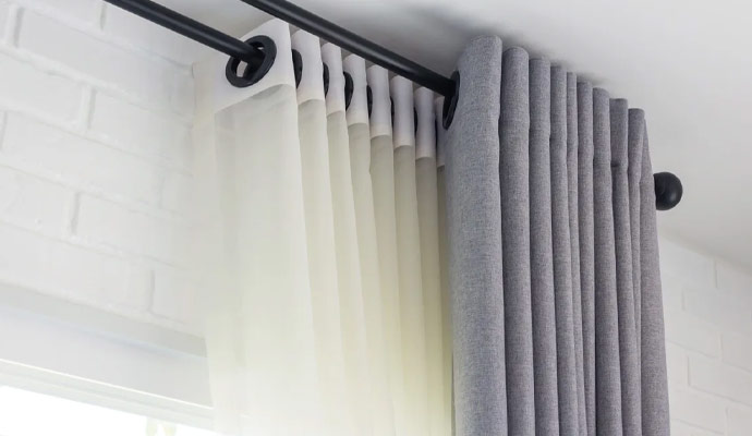 On-Site Drapery Cleaning in Cincinnati & Dayton, OH
